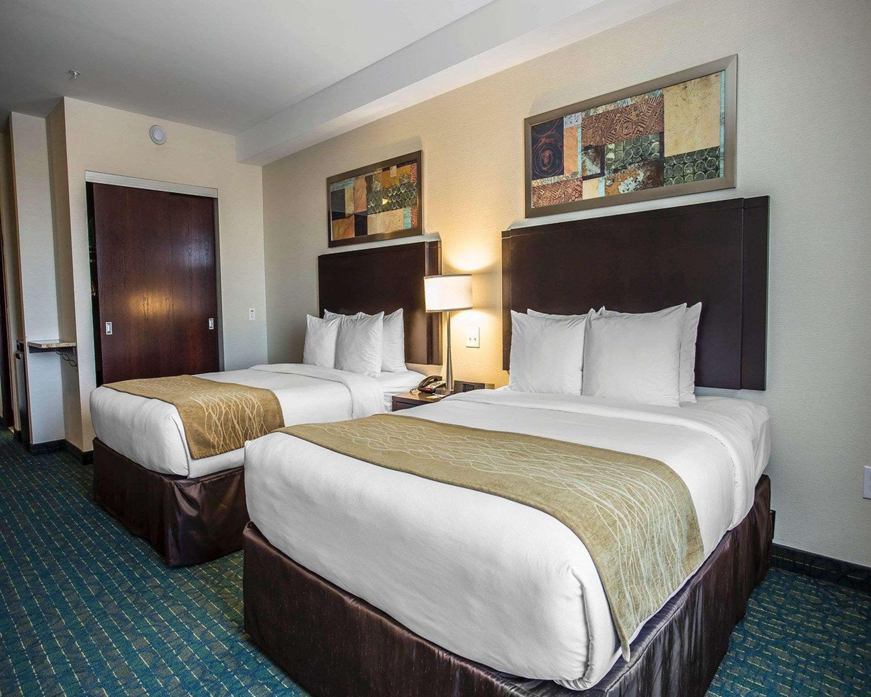Comfort Hotel Bayer'S Lake Timberlea Exterior foto