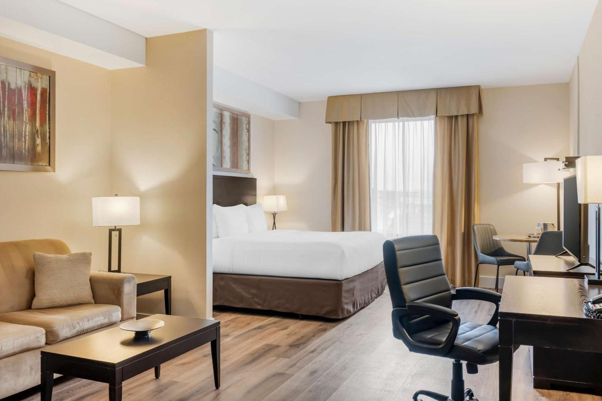 Comfort Hotel Bayer'S Lake Timberlea Exterior foto