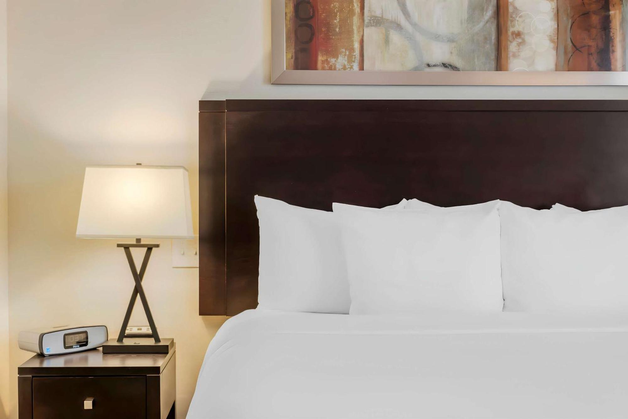 Comfort Hotel Bayer'S Lake Timberlea Exterior foto