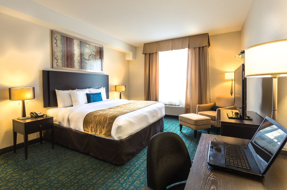 Comfort Hotel Bayer'S Lake Timberlea Exterior foto
